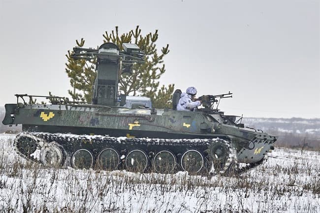 Several countries including UK, US urge nationals to leave Ukraine