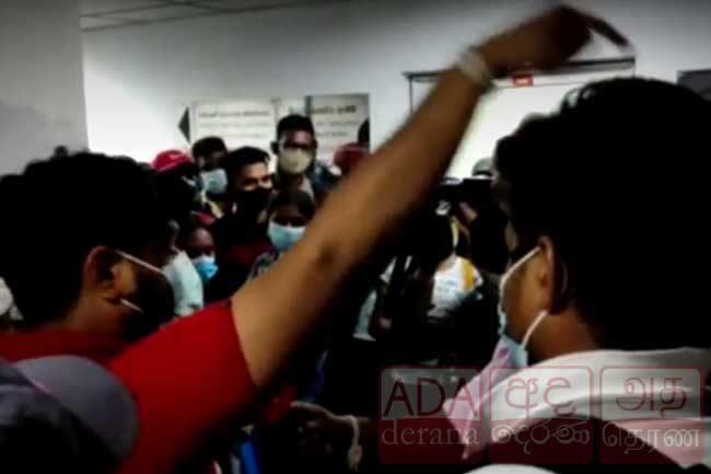 Tense situation at Foreign Ministry’s Consular Affairs Division