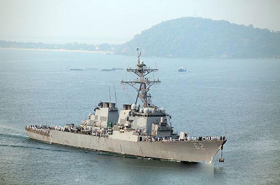 USS Fitzgerald arrives at Trincomalee Port