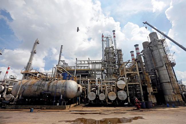 Sapugaskanda Oil Refinery temporarily shut down from tomorrow