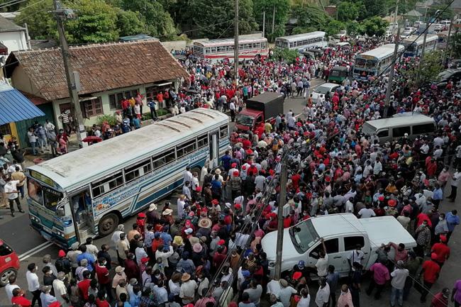 High-Level Road blocked by NPP’s protest march