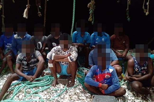 Navy apprehends 16 Indian fishermen poaching in Sri Lankan waters
