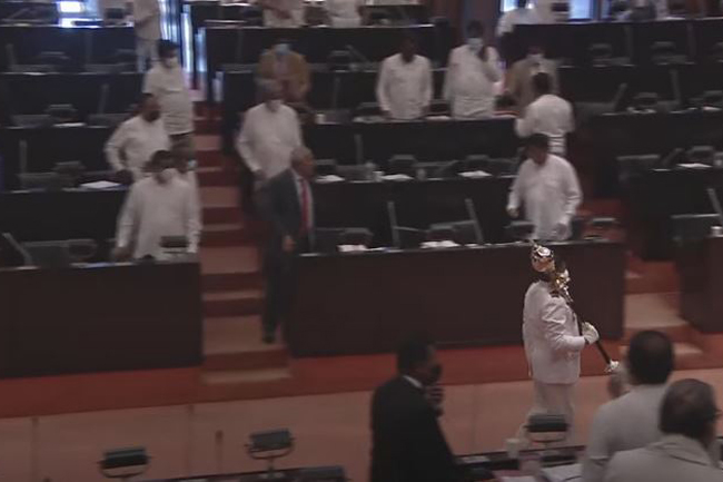 Parliament adjourned; party leaders’ meeting gets underway