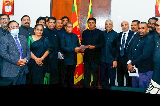 SJB hands over proposals for constitutional amendments
