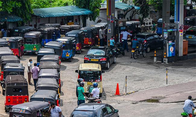 Minister requests public not to queue up for fuel in next 3 days