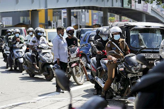 Ceypetco requests public not to queue up for petrol tomorrow