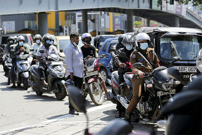 Ceypetco requests public not to queue up for petrol tomorrow