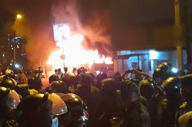 Mirihana unrest: Man arrested on suspicion of torching army bus
