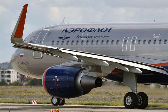 Sri Lanka responds to row over detained Russian plane