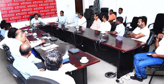 Energy Minister briefs CPC and CPSTL unions on Cabinet decision