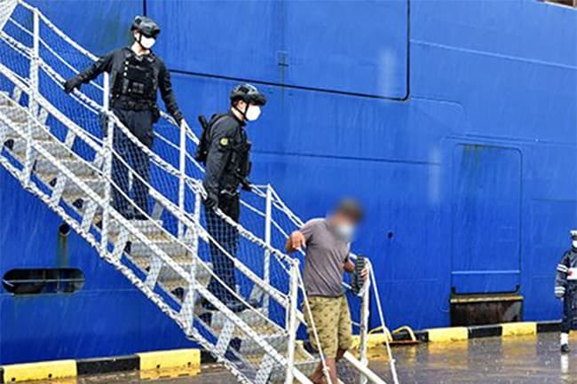 Australian Border Force returns 46 illegal Sri Lankan immigrants to island