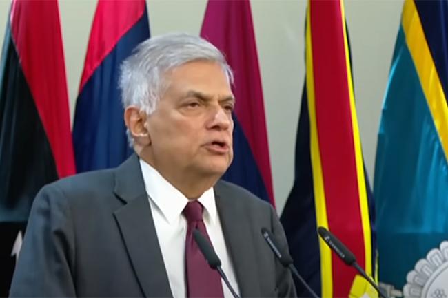 President expresses gratitude to military personnel for safeguarding democracy