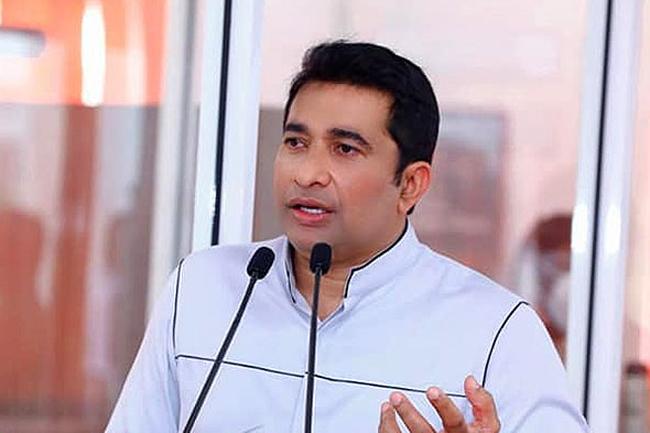No effective service from nearly one million public employees – Roshan Ranasinghe