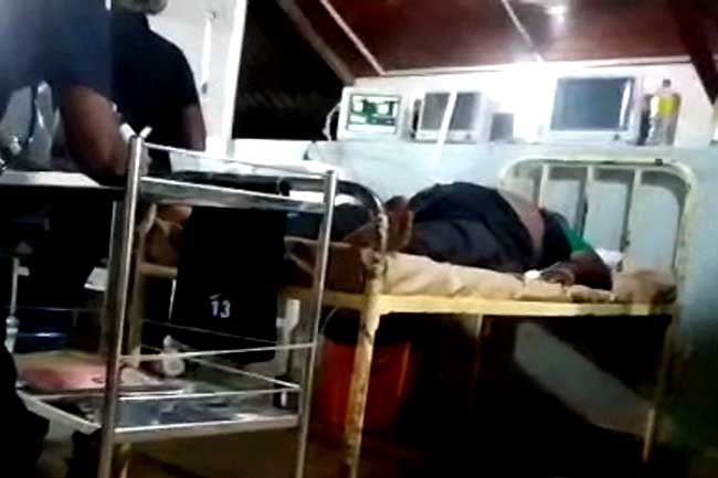 Group of cops on a raid assaulted in Anamaduwa