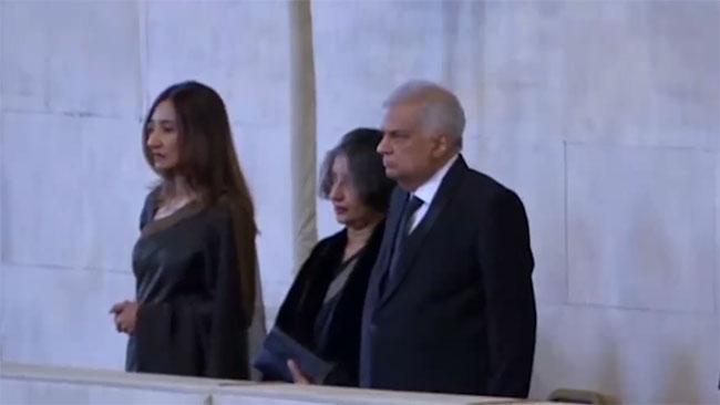 President Ranil pays last respects to Queen Elizabeth II