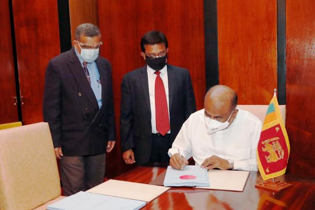 Speaker endorses certificate on Social Security Contribution Levy Bill