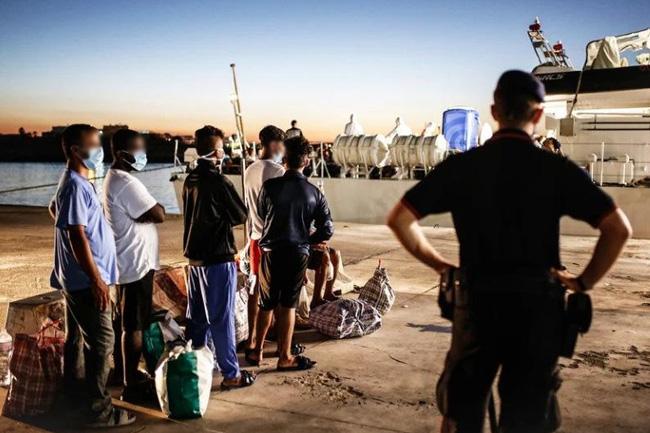 Britain to send Sri Lankan asylum seekers to Rwanda for medical treatment