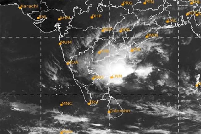 Depression in Bay of Bengal gradually weakening - Met. Dept.