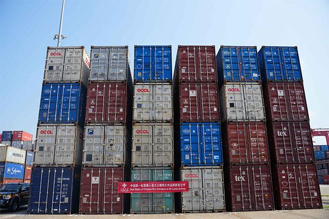 Unloading completed after China donates another batch of rice