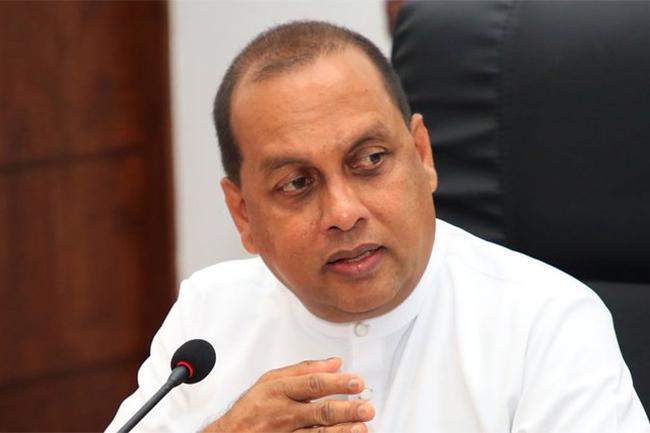Amaraweera urges to cancel UPFA executive council meeting convened by Sirisena