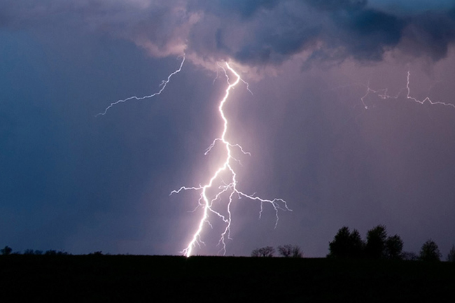 Met. Dept. warns of severe lightning in several provinces