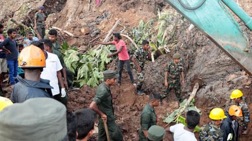 Relief operations still underway at Meethotamulla