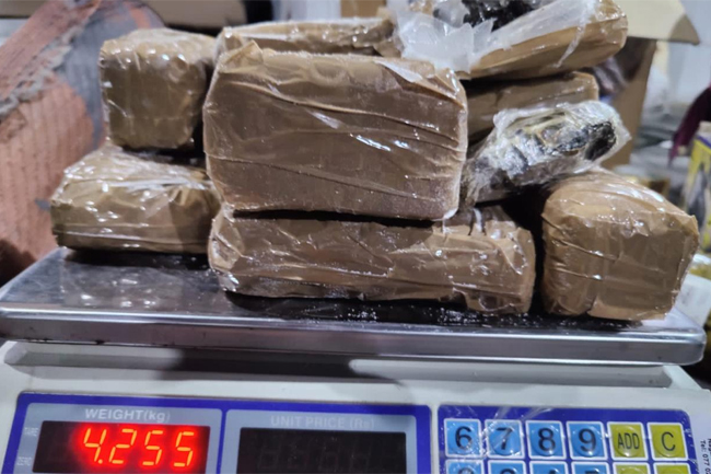 Customs seizes ‘Hashish’ worth over Rs. 61mn sent from Italy