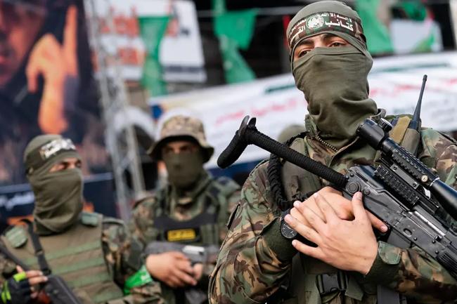 Hamas raises stakes in Gaza truce talks with Ramadan call