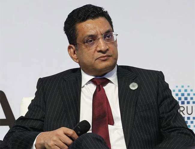Foreign Minister Sabry urges Japan to invest in infrastructure and IT