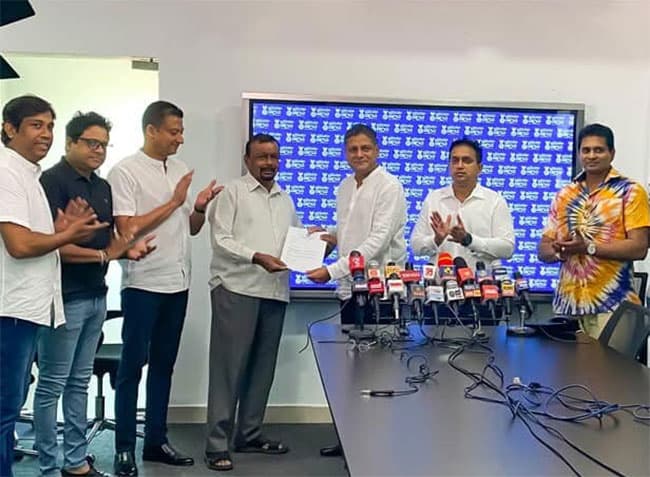 Former Minister SM Chandrasena joins ‘Sarvajana Balaya’