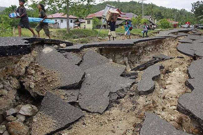 5.6-magnitude quake rattles southern Philippines