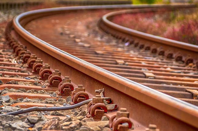 Trains delayed due to derailment between Fort and Maradana