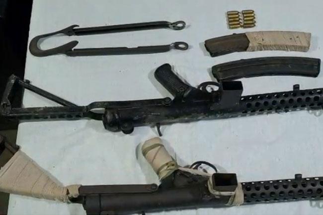 ‘Army Upul’ murder suspect arrested with two SMG firearms in Ragama