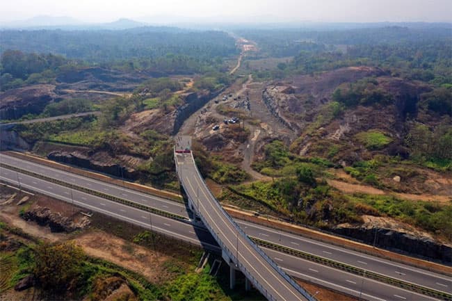 Central Expressway: Pothuhera to Rambukkana section completion date announced