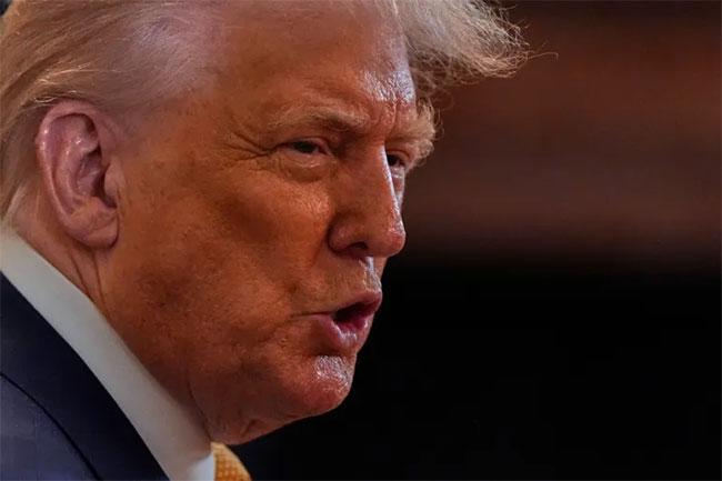Trump sets Sunday night deadline for Hamas to back Gaza plan