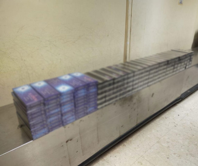 Passenger arrested at BIA while attempting to smuggle foreign cigarettes worth over Rs. 4.5 mln