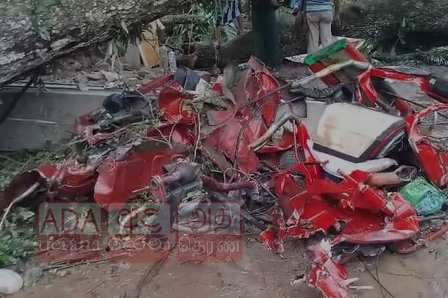 One dead, 3 injured after tree falls on three-wheeler in Rambukkana
