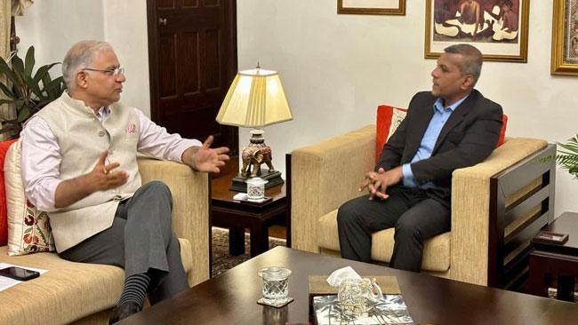 Indian envoy discusses reconstruction needs with Sri Lanka’s Housing Minister after Cyclone Ditwah