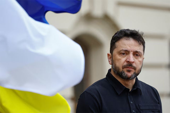 Zelenskiy says he is open to elections if US ensures security