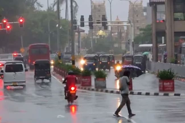 Few showers predicted in several areas of the island today
