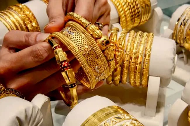 Gold prices in Sri Lanka increase by Rs. 12,000