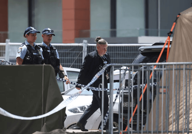 Alleged Bondi gunmen acted alone and did not train in the Philippines, police say