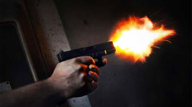 One killed, 02 injured in shooting incident in Kaduwela