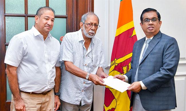 Maha Bodhi Society of India donates Rs. 10 million to ‘Rebuilding Sri Lanka’ Fund
