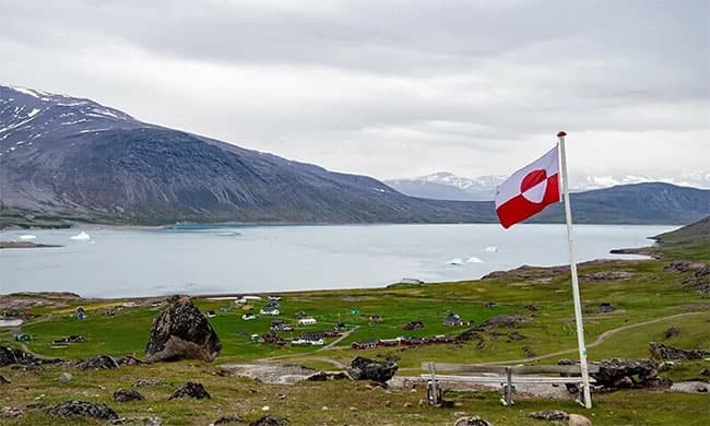 Senior Russian official says Greenland could vote to join Russia if Trump does not hurry