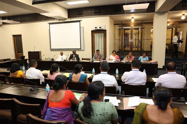 Parliamentary Sub-Committee reviews execution of principal transfers in national and provincial schools