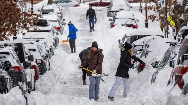 30 people dead from effects of winter storm as more freezing cold pummels US