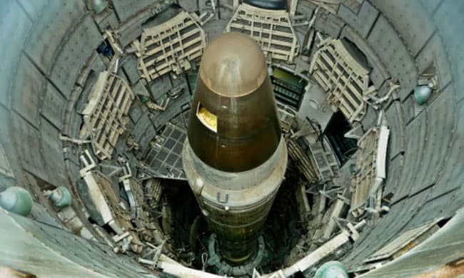 Fears of new arms race as US-Russia nuclear weapons treaty expires