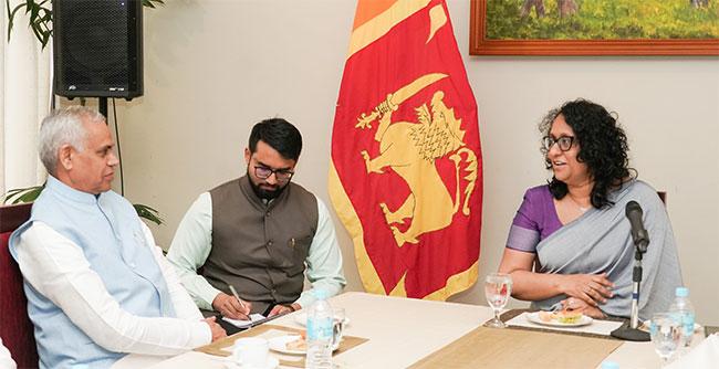 Gujarat Governor meets PM Harini to discuss Sacred Devnimori Relics exposition