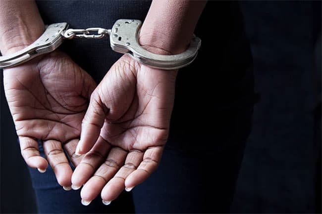 Woman arrested with ‘Hashish’ and ‘Kush’ worth over Rs. 15 mln